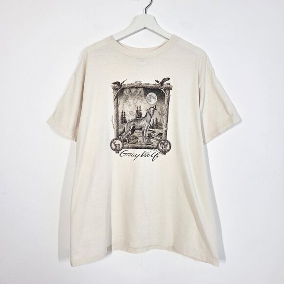 Retro Vintage Style Grey Wolf Tee - Picture 1 of 5